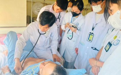 Bước 2: Khám bệnh